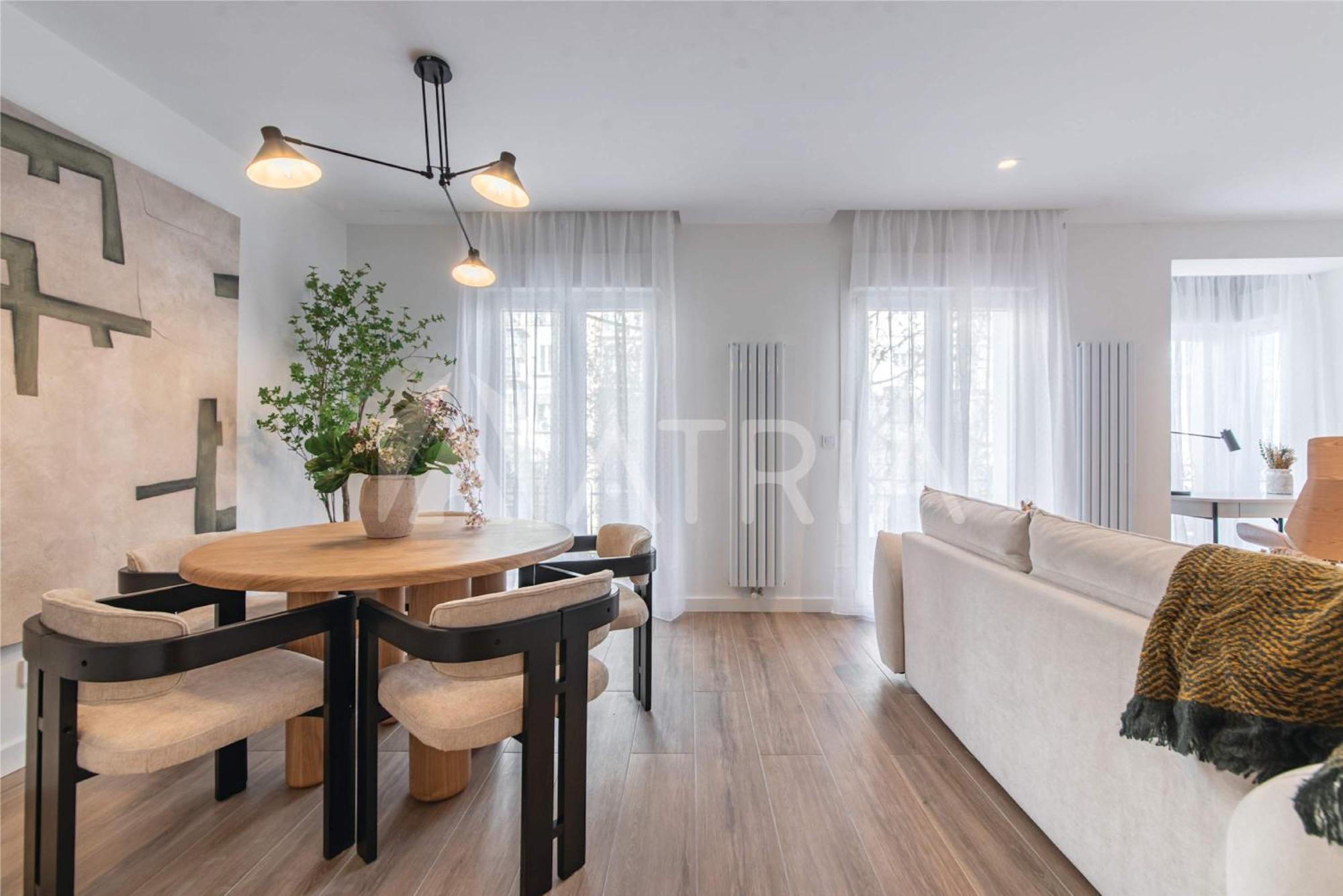 Apartamento Jose Abascal 26 *